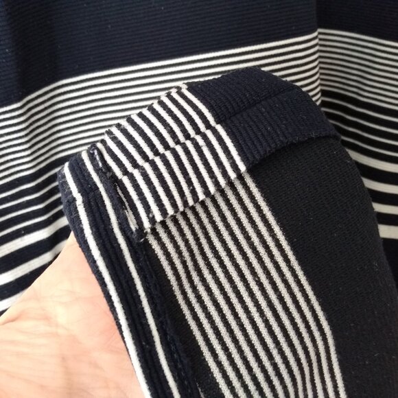 Amish Mennonite Cape Dress 39.5"B 32"W Blue Striped - Picture 6 of 9